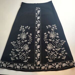 Black Embroidered Floral Midi Skirt Folk Boho Cottagecore Lined Size 4